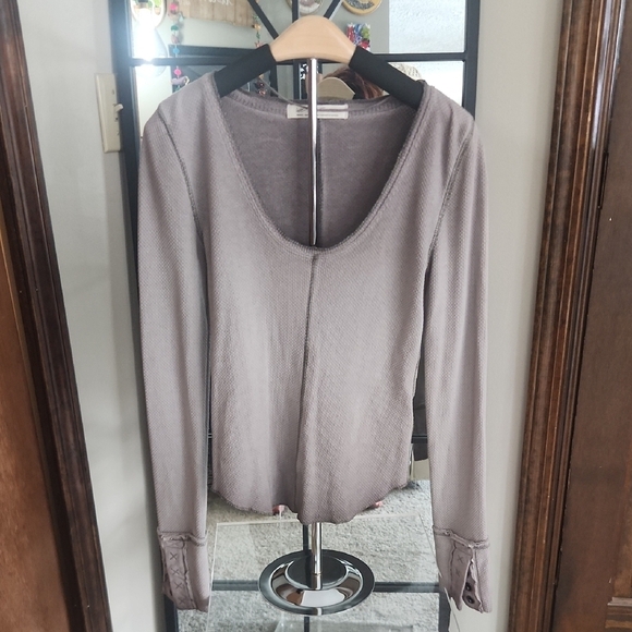 We The Free Green Fitted Long Sleeve Blouse - Picture 1 of 4